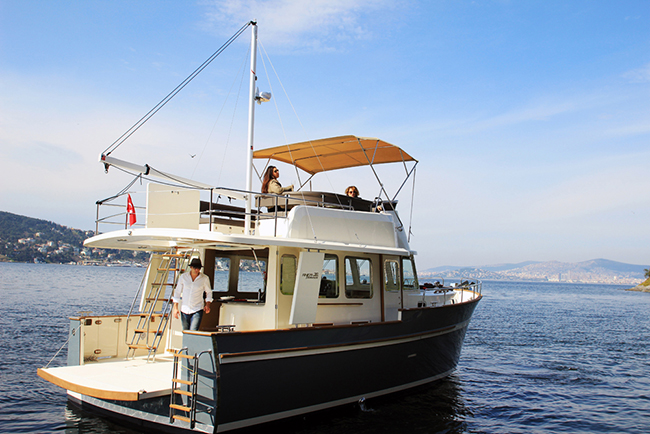 Rhea Trawler 36