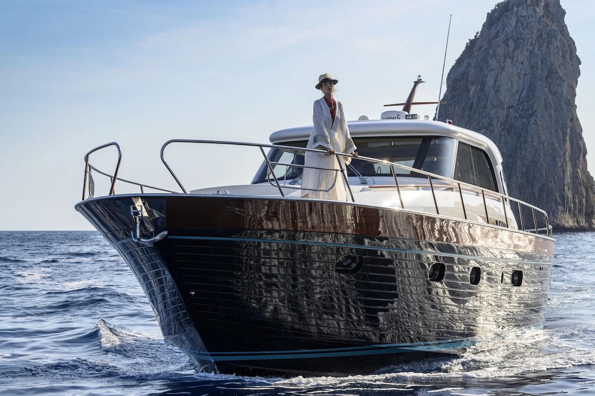 Apreamare Refit, il servizio di restauro esclusivo per le barche Apreamare