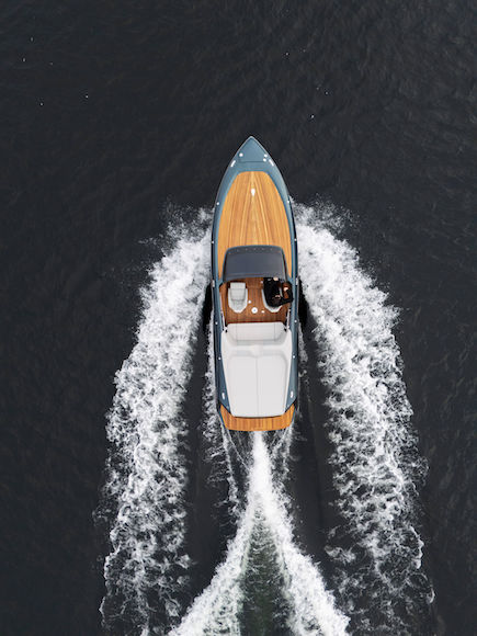 Frauscher x Porsche 790 Spectre.