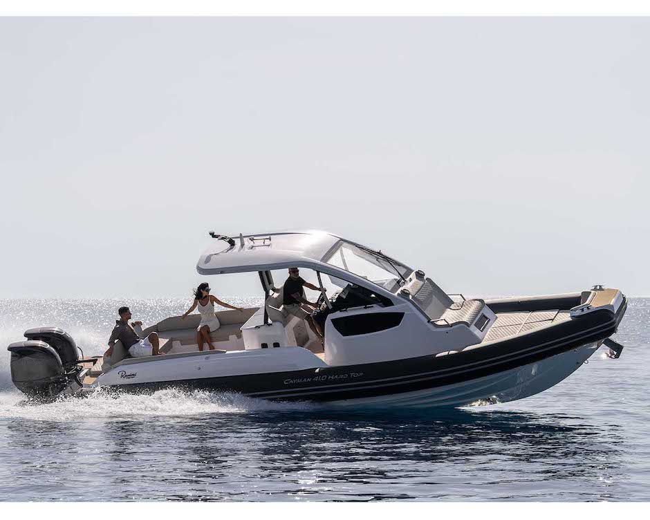 Ranieri Cayman 41.0 Hard Top.