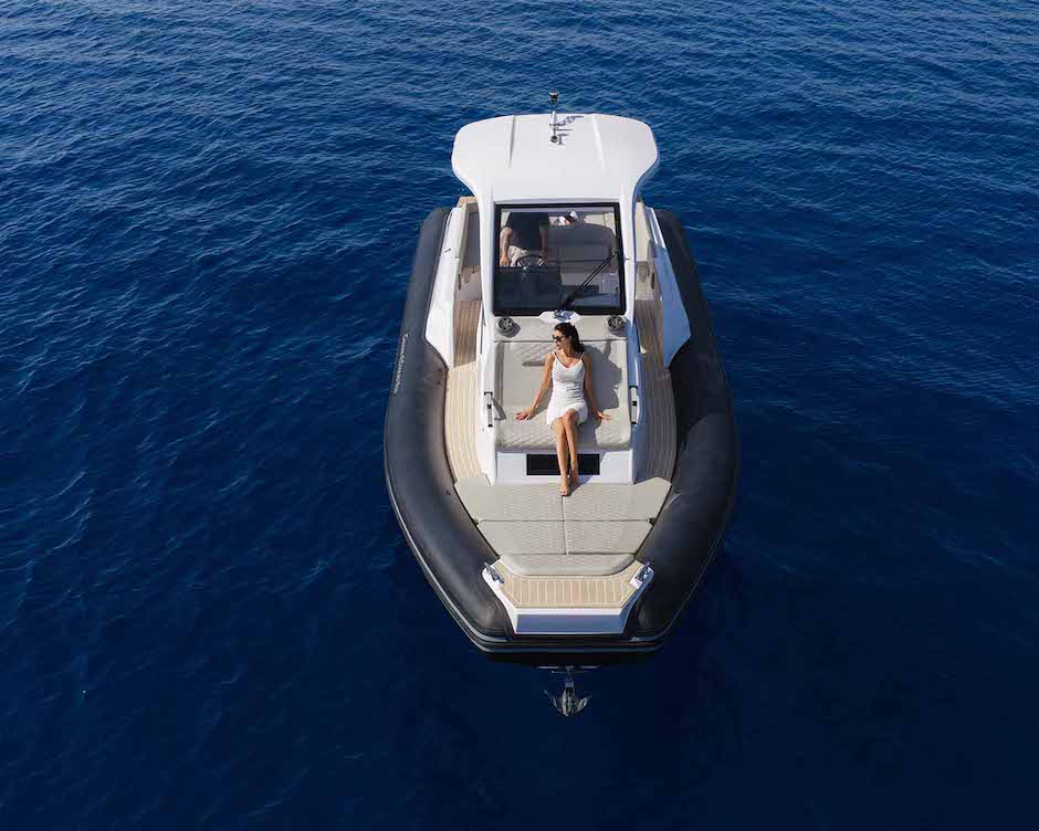 Ranieri Cayman 41.0 Hard Top.