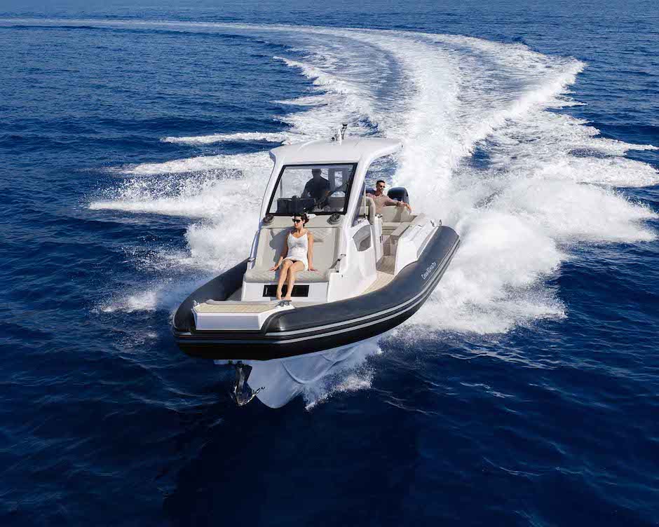 Ranieri Cayman 41.0 Hard Top.