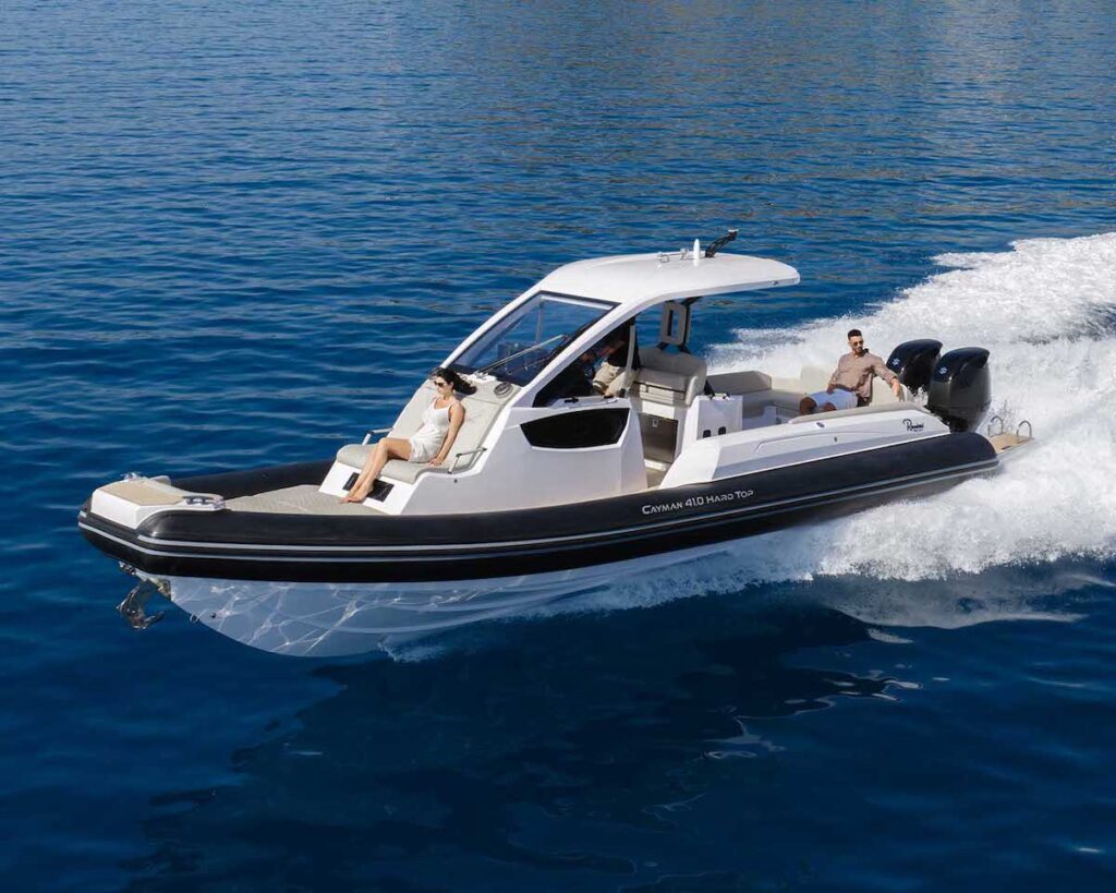 Ranieri Cayman 41.0 Hard Top.