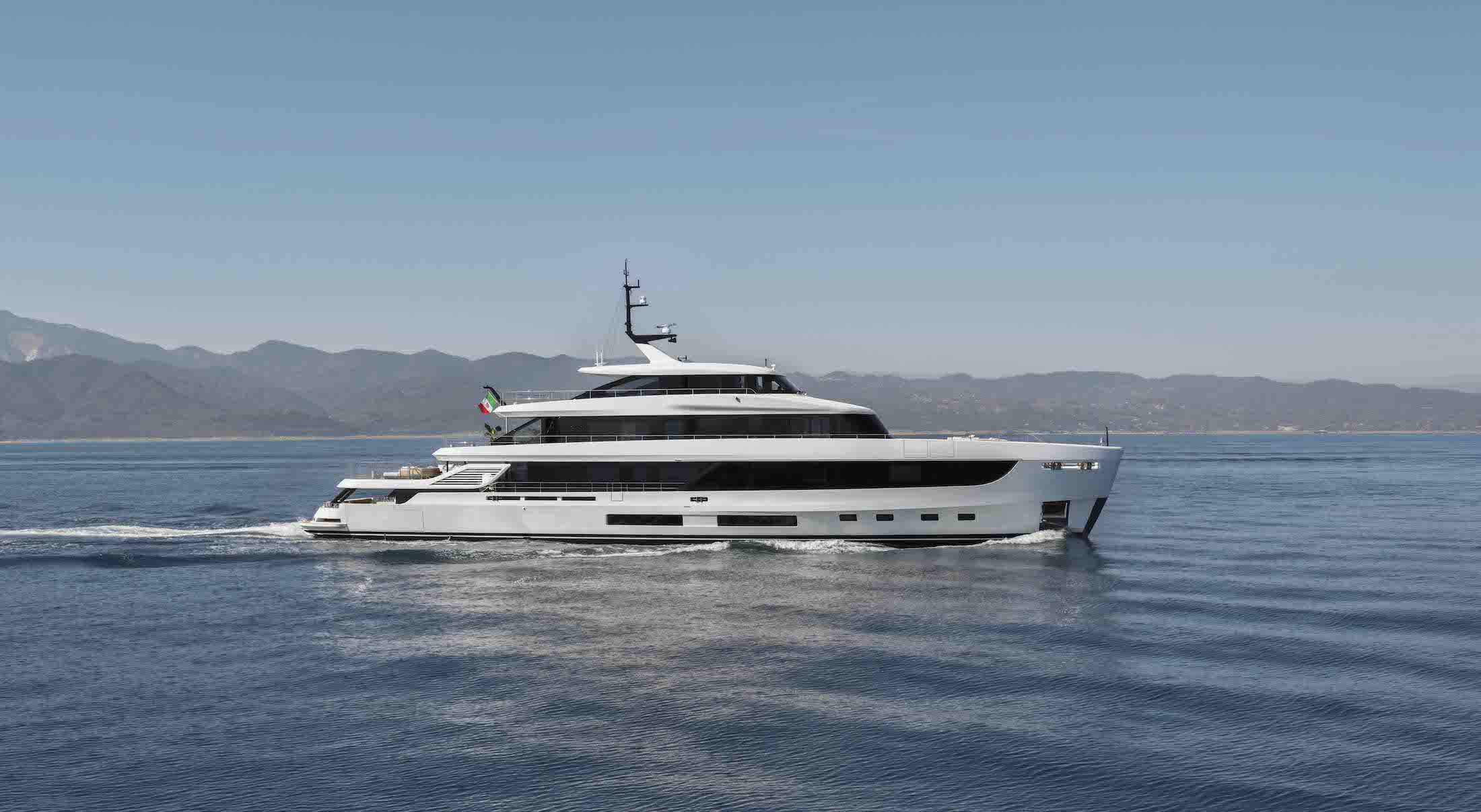 Azimut Grande 44M.