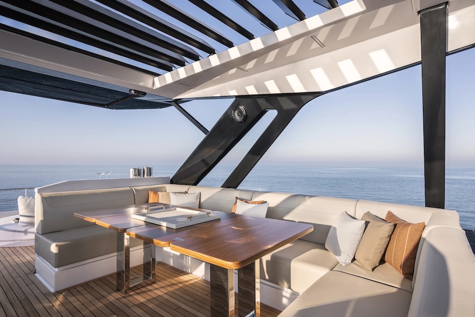 Flying bridge.