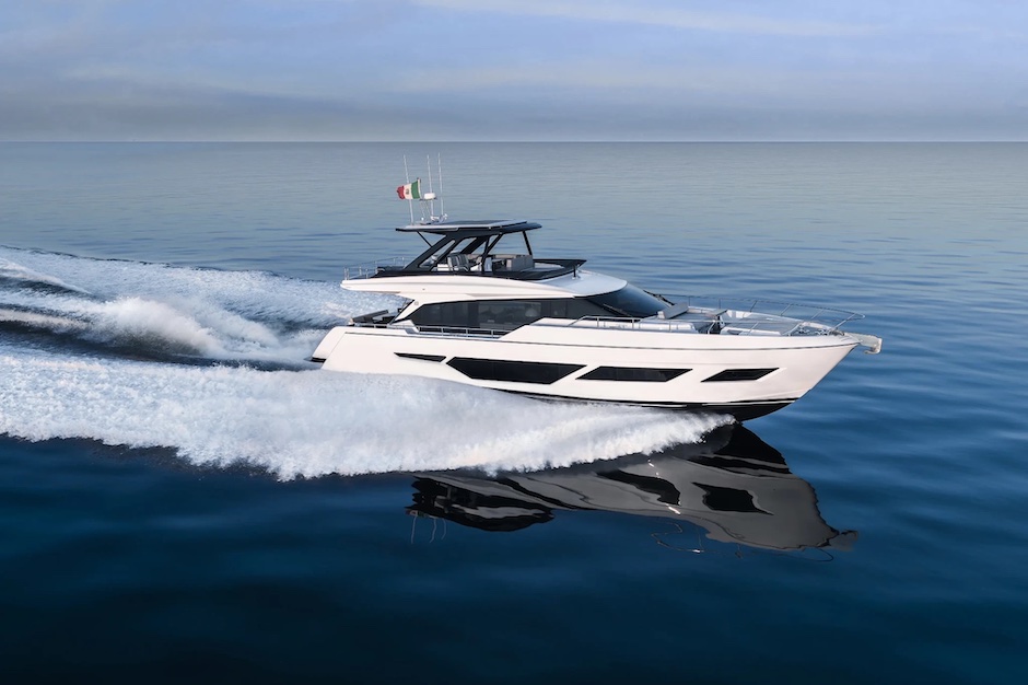 Ferretti 720.